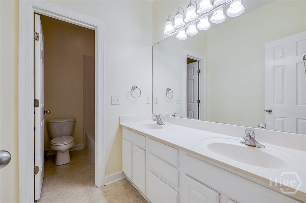 Image 23 of property listing at 327 Purple Plum Drive, Rincon, GA 31326