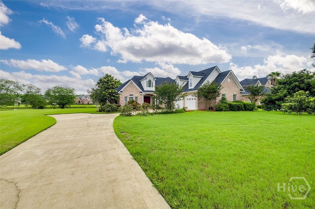Image 5 of property listing at 327 Purple Plum Drive, Rincon, GA 31326