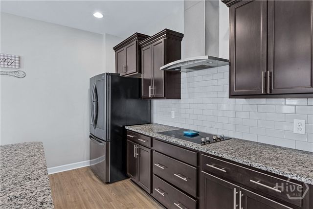 74 Winslow Circle, Savannah, GA 31407