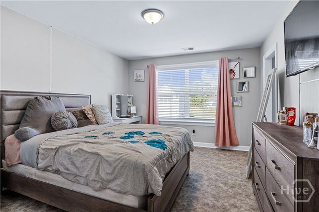 74 Winslow Circle, Savannah, GA 31407