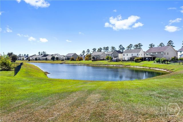 74 Winslow Circle, Savannah, GA 31407