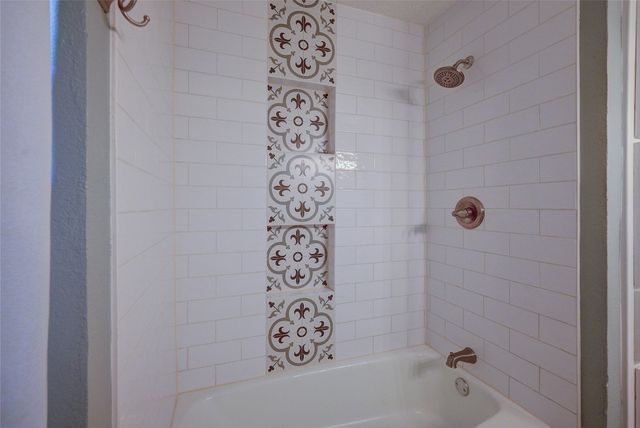 506 Betsy Ross Drive, Arlington, TX 76002
