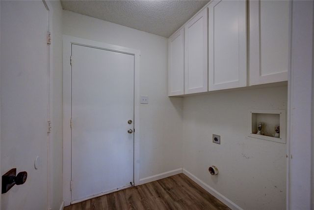 506 Betsy Ross Drive, Arlington, TX 76002