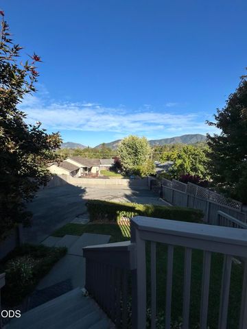 1240 Marcus Way, Grants Pass, OR 97527