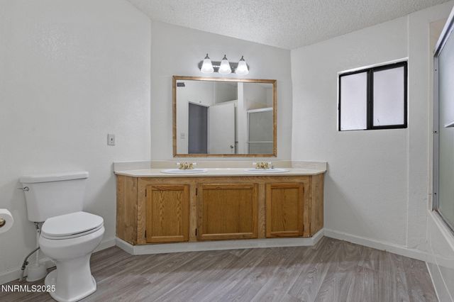 52 Ave De La Bleu De Clair, Sparks, NV 89434