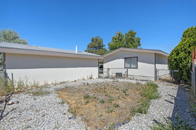 52 Ave De La Bleu De Clair, Sparks, NV 89434