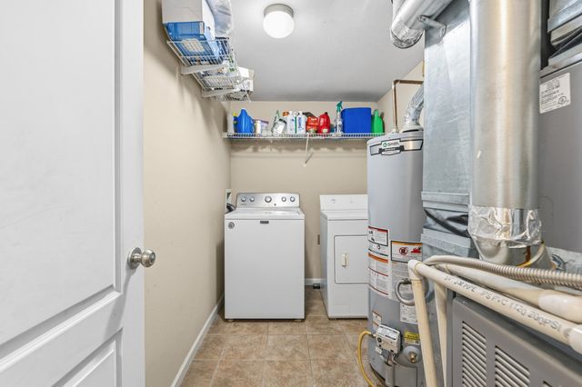 2503 THORNBERRY DR, Columbia, MO 65202