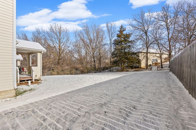 2503 THORNBERRY DR, Columbia, MO 65202