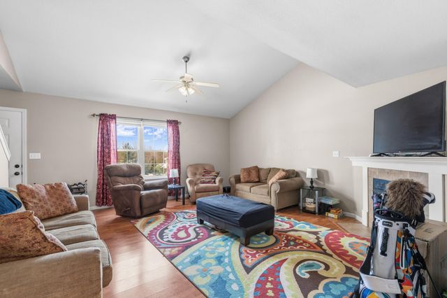 2503 THORNBERRY DR, Columbia, MO 65202