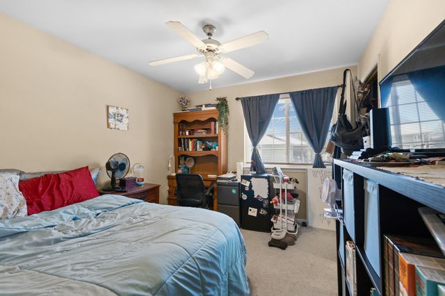 2503 THORNBERRY DR, Columbia, MO 65202