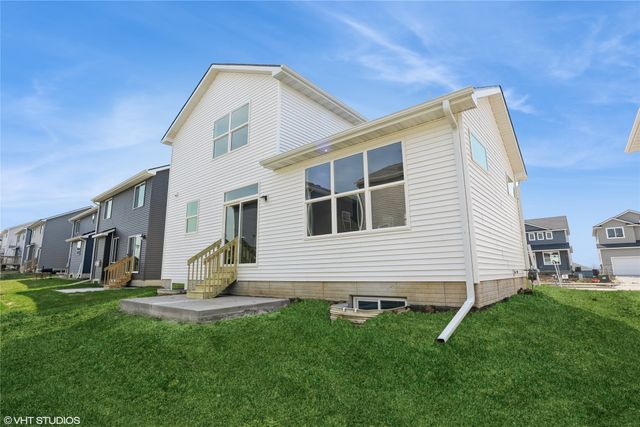 2913 Yordi Drive, Norwalk, IA 50211