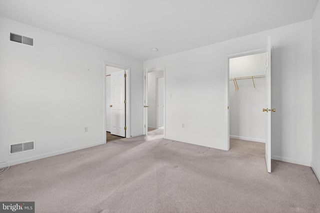 3435 GREEN LEAF DR, Mount Joy, PA 17552