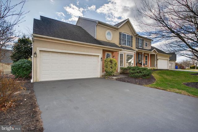 3435 GREEN LEAF DR, Mount Joy, PA 17552