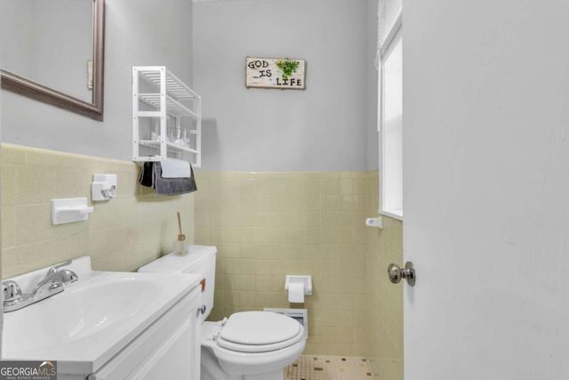 1195 Dantel Court, Stone Mountain, GA 30083