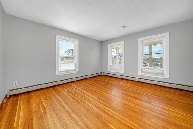 75 Warren St, Medford, MA 02155