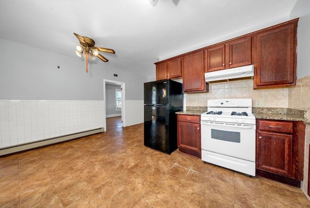 75 Warren St, Medford, MA 02155