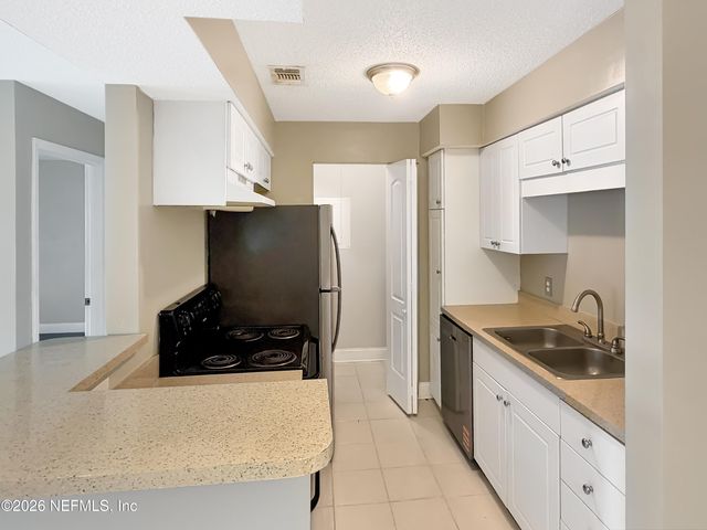 10200 BELLE RIVE Boulevard 164, Jacksonville, FL 32256