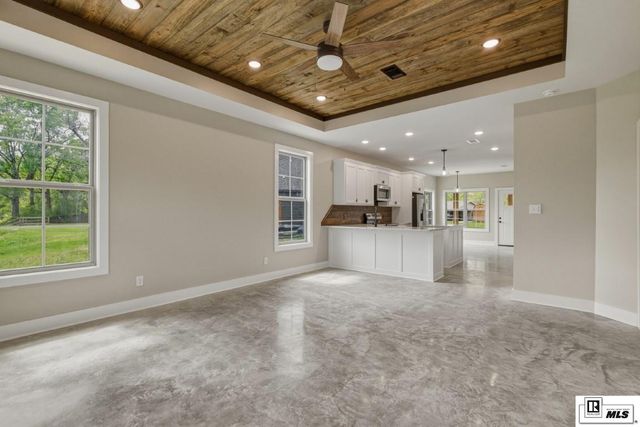 504 WEST BAYOU DRIVE, Sterlington, LA 71280