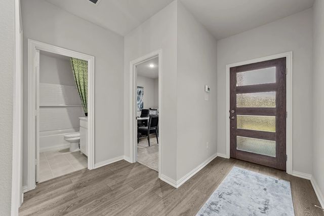551 Forest Haven Drive, Van Alstyne, TX 75495