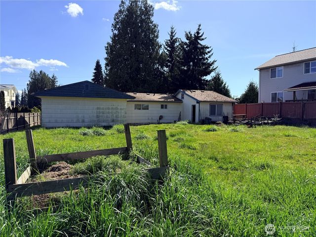 2911 122nd Street SW, Everett, WA 98204