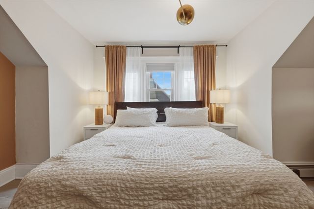 3 Regent Cir 3, Boston, MA 02130