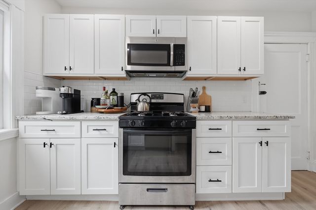 3 Regent Cir 3, Boston, MA 02130