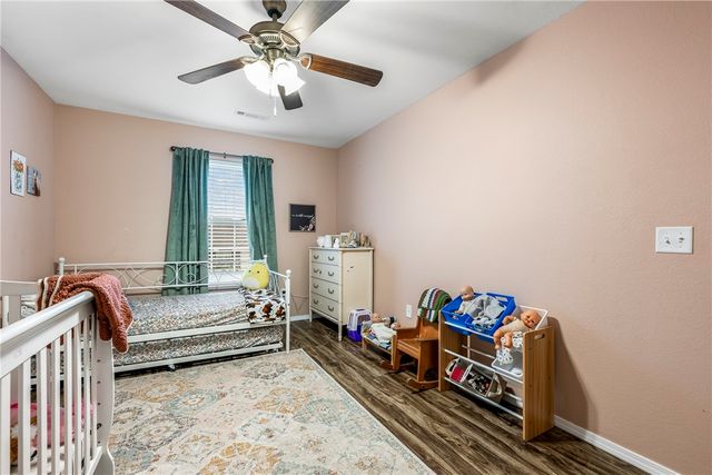 2124 Carlisle Street, Gentry, AR 72734