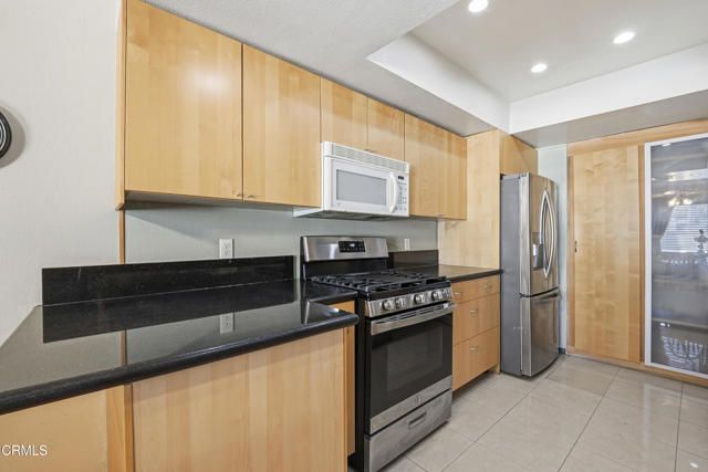 910 N Redding Way I, Upland, CA 91786