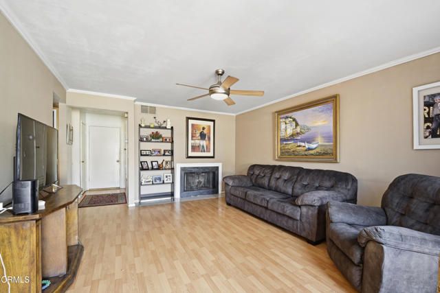 910 N Redding Way I, Upland, CA 91786