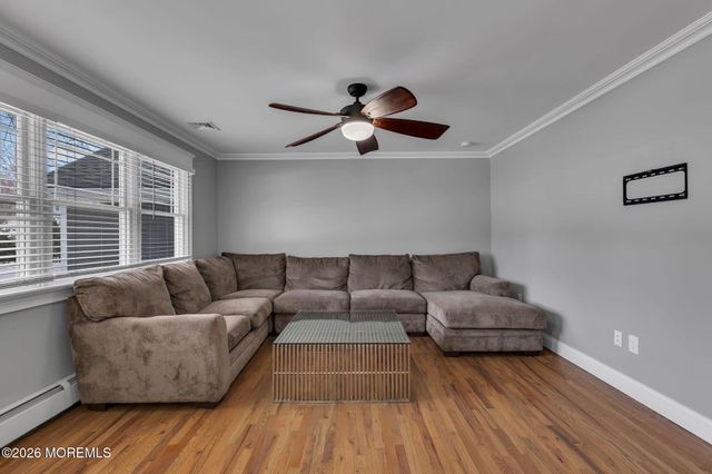 27 Branch Road, Oakhurst, NJ 07755