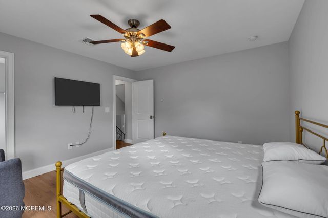 27 Branch Road, Oakhurst, NJ 07755