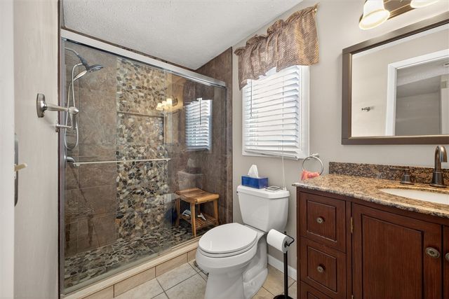 44 Flynnwood Drive, Greece, NY 14612