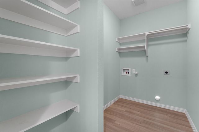 2027 S Bluebonnet Avenue, Denison, TX 75020