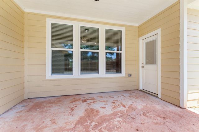 2027 S Bluebonnet Avenue, Denison, TX 75020