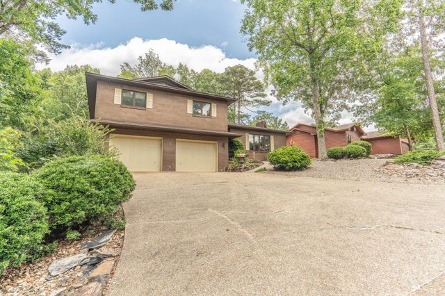 3 LAS NAVAS LANE, Hot Springs Village, AR 71909