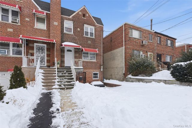 1042 E 233rd Street, Bronx, NY 10466