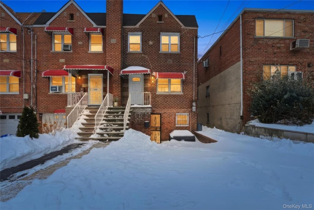 1042 E 233rd Street, Bronx, NY 10466