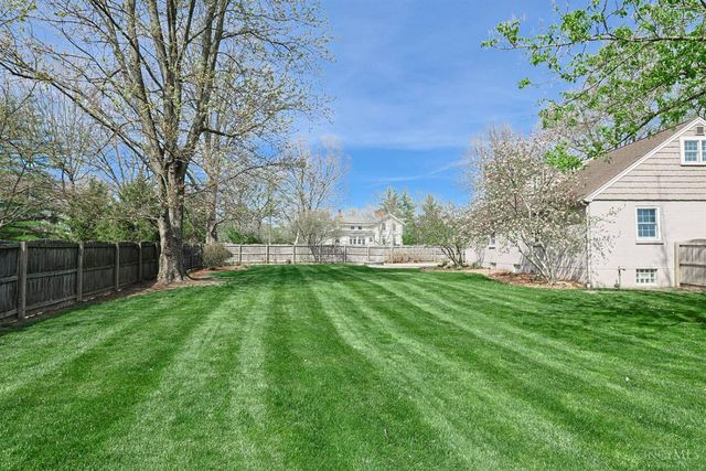 5801 Kenwood Road, Madeira, OH 45243