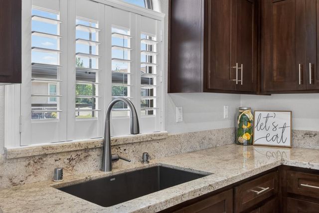 3139 Golden Trail St, Rocklin, CA 95765