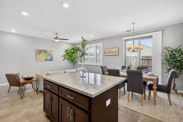 3139 Golden Trail St, Rocklin, CA 95765