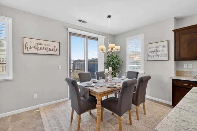 3139 Golden Trail St, Rocklin, CA 95765