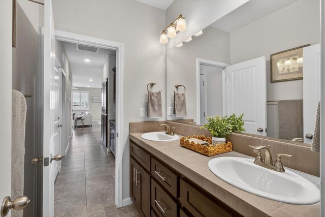 3139 Golden Trail St, Rocklin, CA 95765