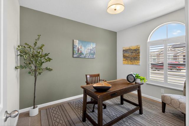3139 Golden Trail St, Rocklin, CA 95765