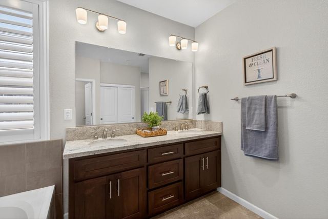 3139 Golden Trail St, Rocklin, CA 95765