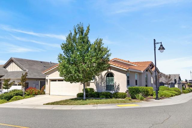 3139 Golden Trail St, Rocklin, CA 95765