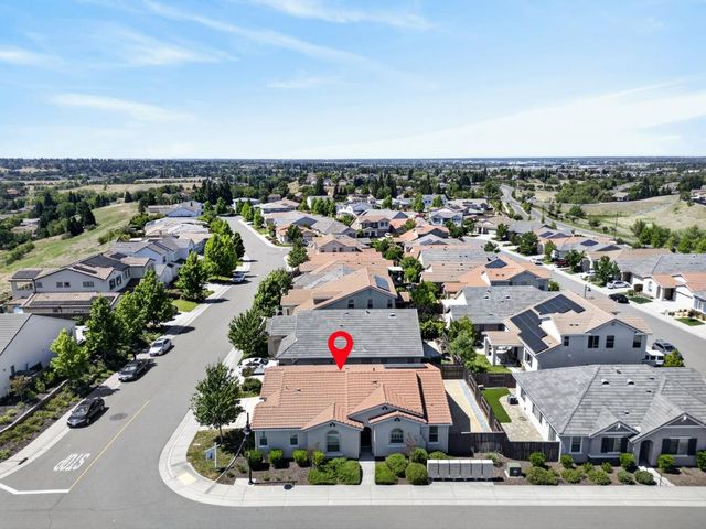 3139 Golden Trail St, Rocklin, CA 95765