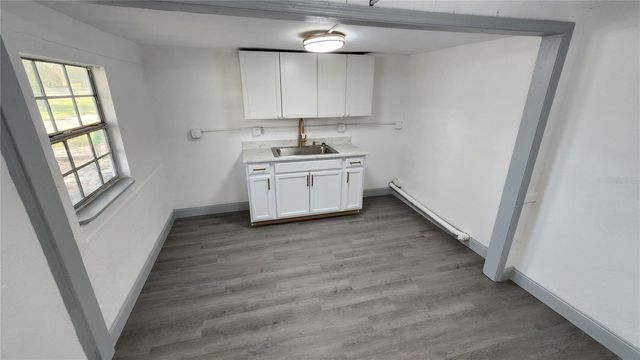 501 W BAKER STREET, Plant City, FL 33563