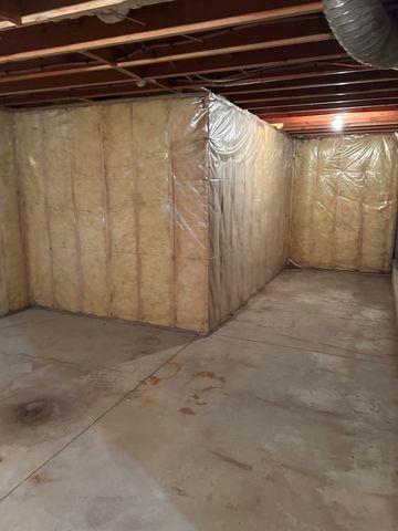 323 NE 3rd Avenue, Waverly, IA 50677