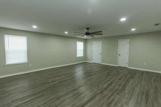 1717 Purdue Ave, Big Spring, TX 79720