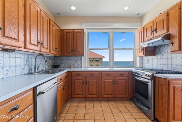 1 Roseld Avenue B20, Deal, NJ 07723